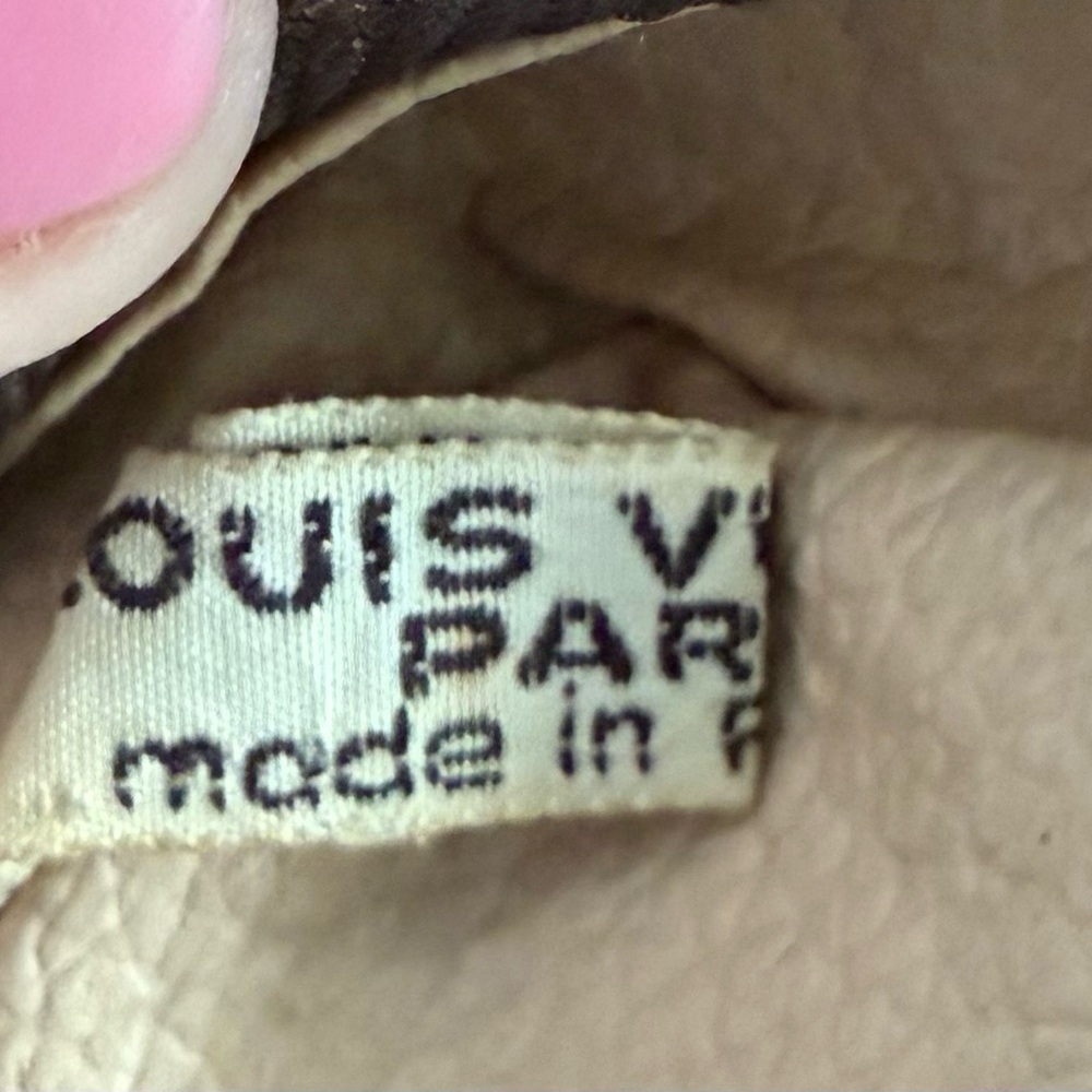 AUTH Louis Vuitton Monogram Trousse Toilette 28 Cosmetics Pouch Purse - Picture 8 of 11